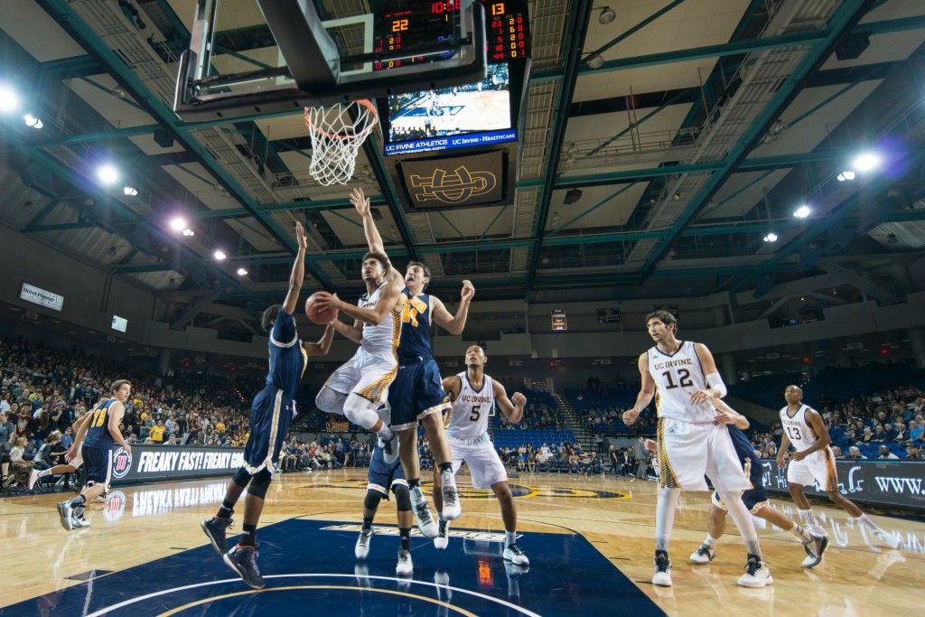 Basketball_UCI_vs_UCSD_YC_Nov.13-4164 (1)