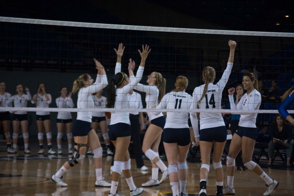 jack yu_womens vball ucsb 112515-1