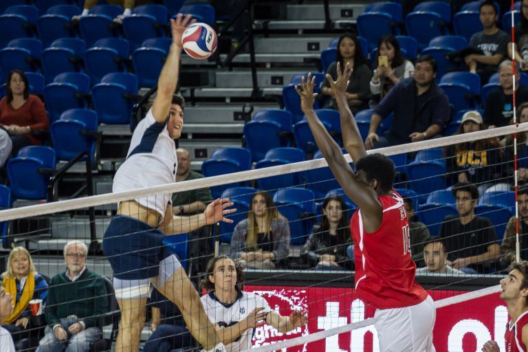 Men’s Volleyball Shakes Off CSUN, Picks Up First MPSF Victory at the Bren