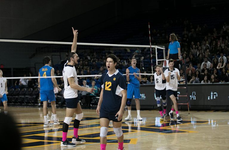 ‘Eaters Prevail Twice in Five-Set
