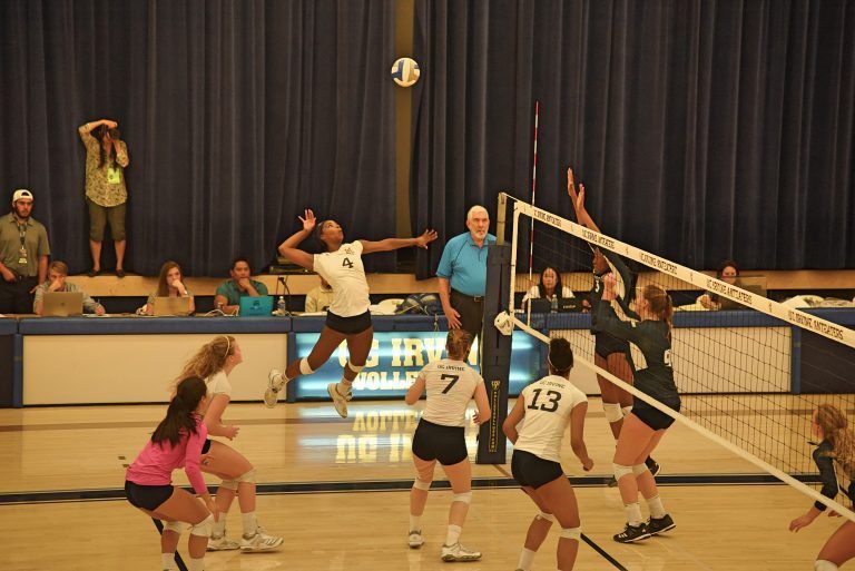 Women’s Volleyball Swept by Big West Leader Cal Poly