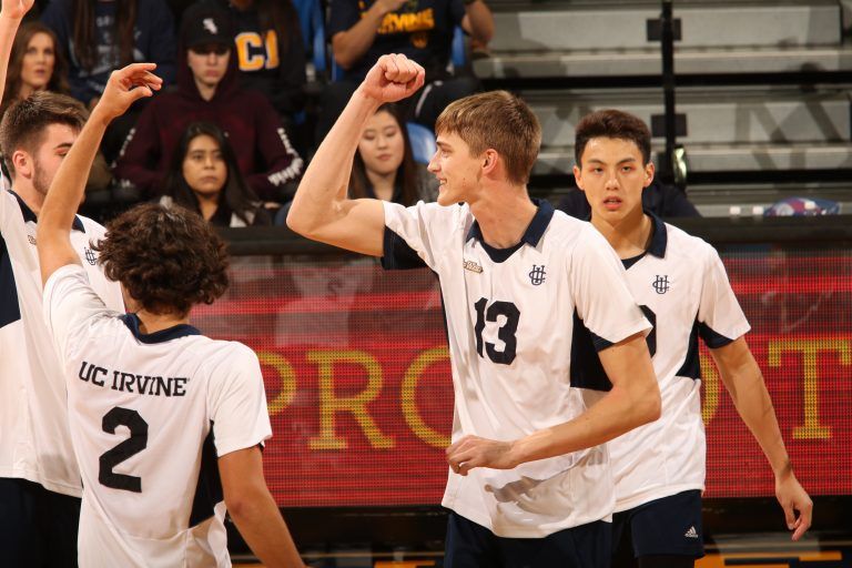 No. 3 UC Irvine Falls to Fort Wayne, Bounces Back Against No.10 Ball State and Stanford
