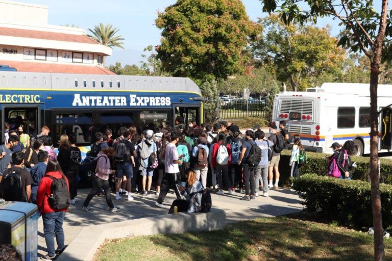 UCI Students Advocate for More Anteater Express Routes