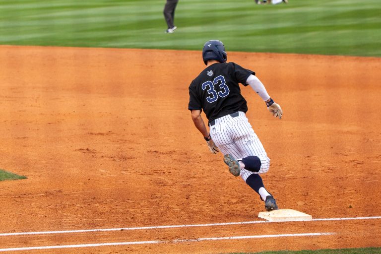 UCI Baseball Drops Weekend Conference Series Against Long Beach State After 4-0 Loss