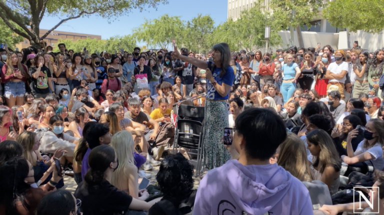 TikTok Preacher Sister Cindy Visits UCI, Draws Crowd of Students