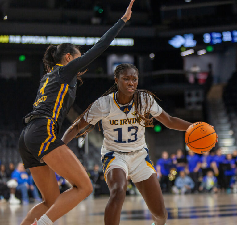 <strong>UCI Women’s Basketball Falls to CSU Bakersfield 61-59 in Big West Tournament First Round Double OT Thriller </strong>